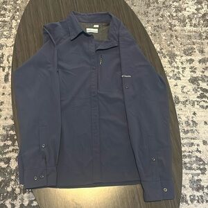 Navy Blue Columbia Large Long Sleeve Button up